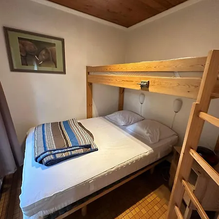 Au Bois Waulsort