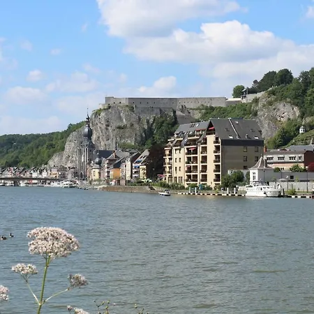 Au Bois Waulsort